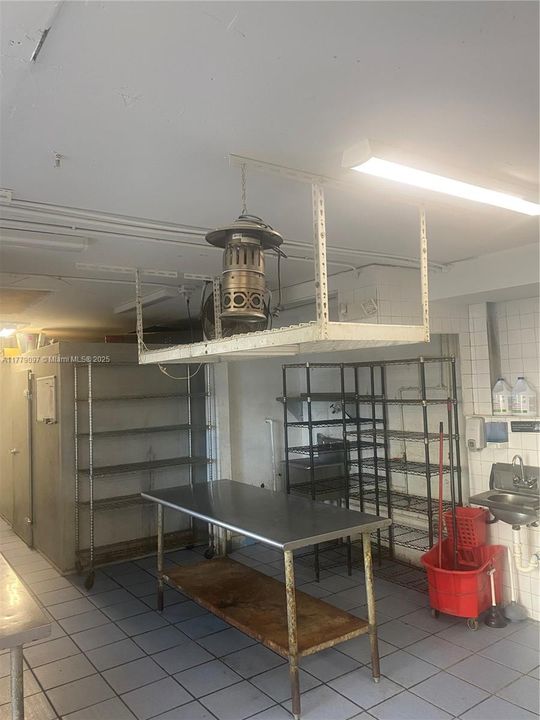 最近售出: $110,000 (0 贝兹, 0 浴室, 0 平方英尺)