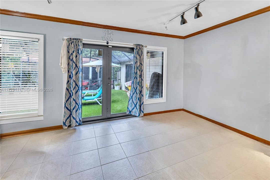 For Sale: $1,770,000 (5 beds, 4 baths, 3756 Square Feet)