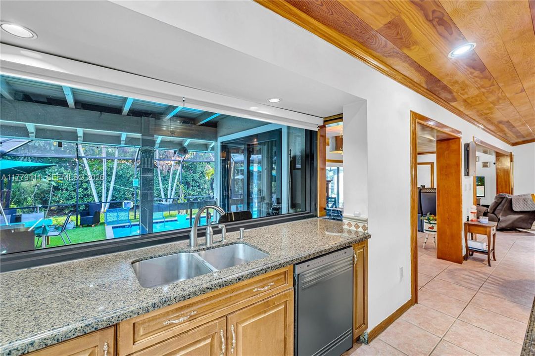 For Sale: $1,770,000 (5 beds, 4 baths, 3756 Square Feet)