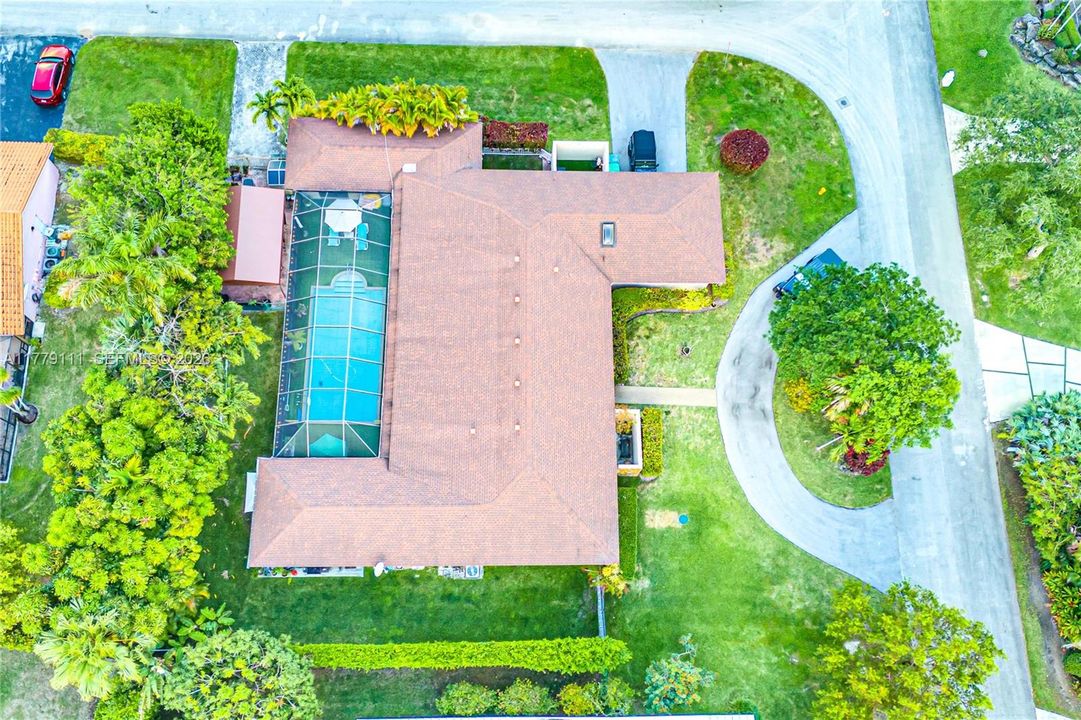 For Sale: $1,770,000 (5 beds, 4 baths, 3756 Square Feet)
