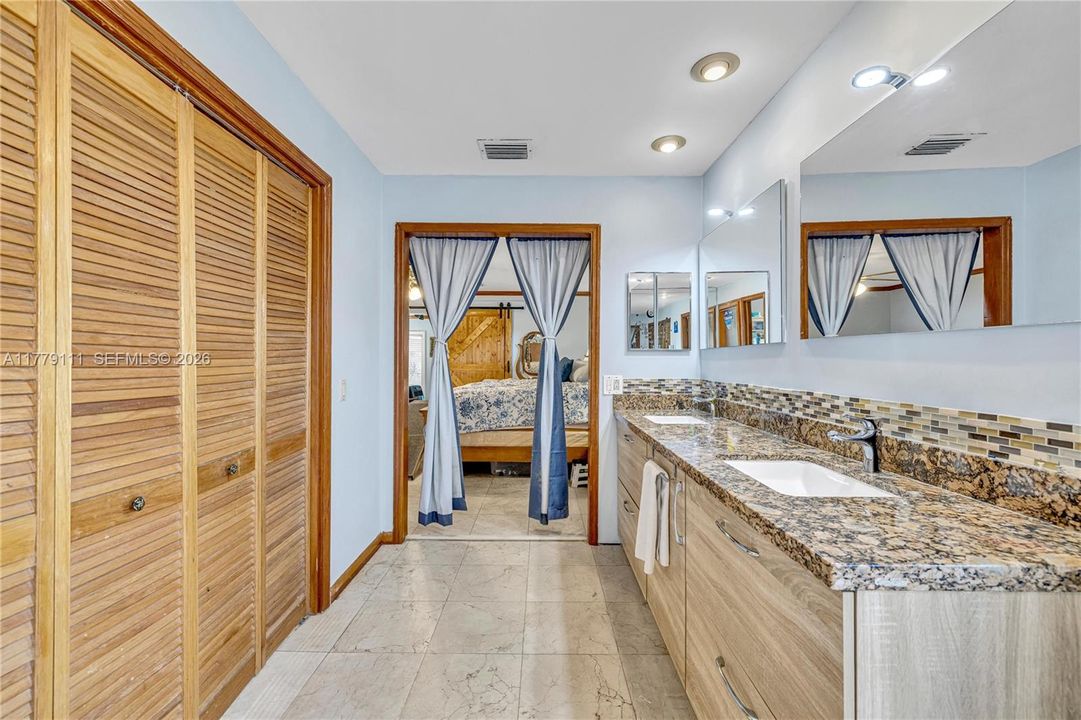 For Sale: $1,770,000 (5 beds, 4 baths, 3756 Square Feet)