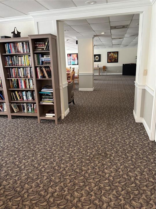 Active With Contract: $140,000 (2 beds, 2 baths, 1350 Square Feet)