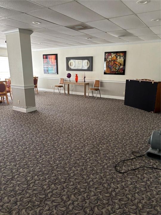 Active With Contract: $140,000 (2 beds, 2 baths, 1350 Square Feet)