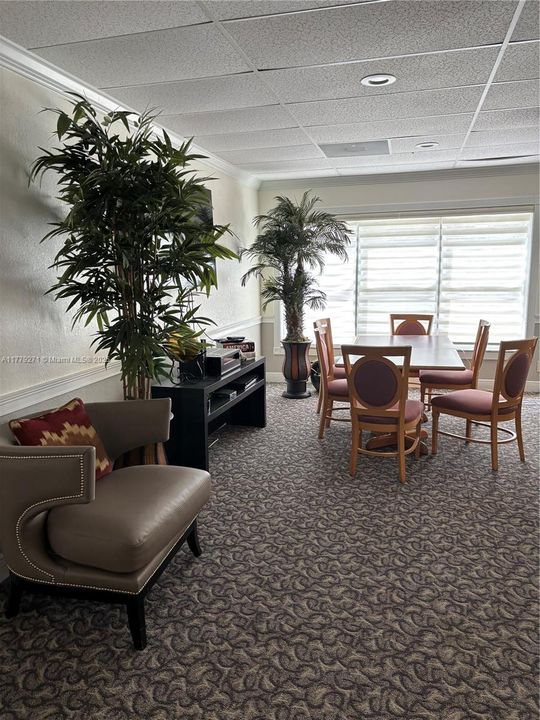 Active With Contract: $140,000 (2 beds, 2 baths, 1350 Square Feet)