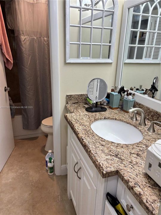 Active With Contract: $140,000 (2 beds, 2 baths, 1350 Square Feet)