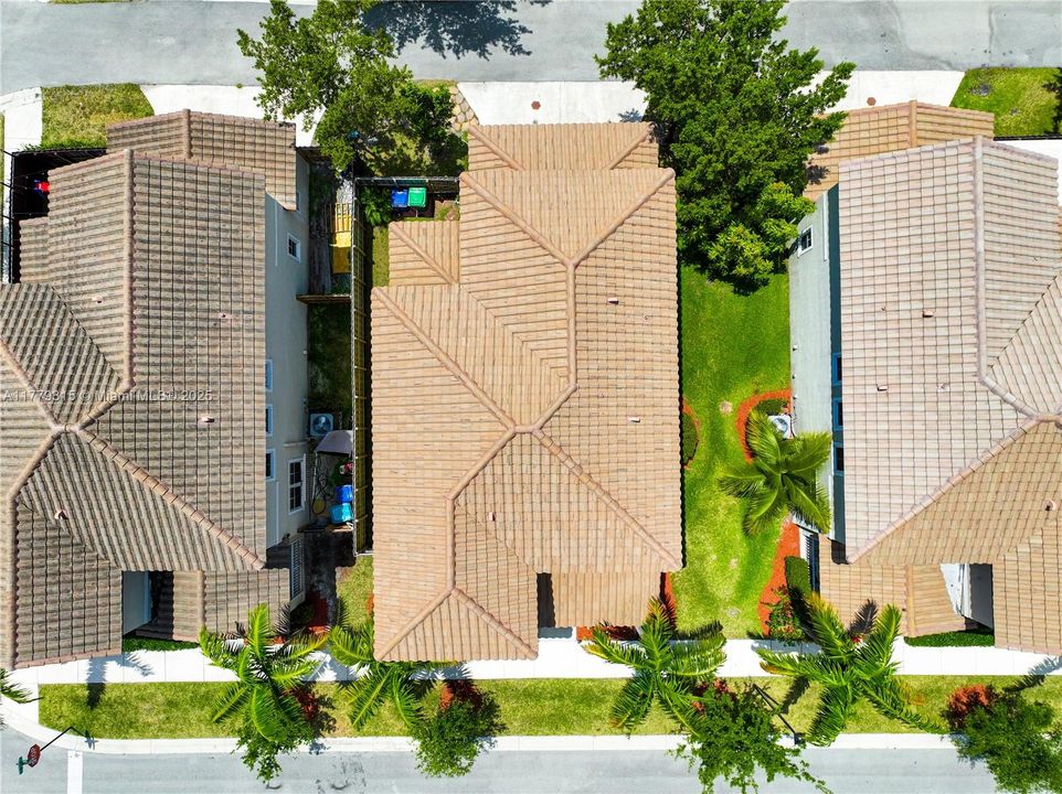 Recently Sold: $499,000 (4 beds, 2 baths, 2264 Square Feet)