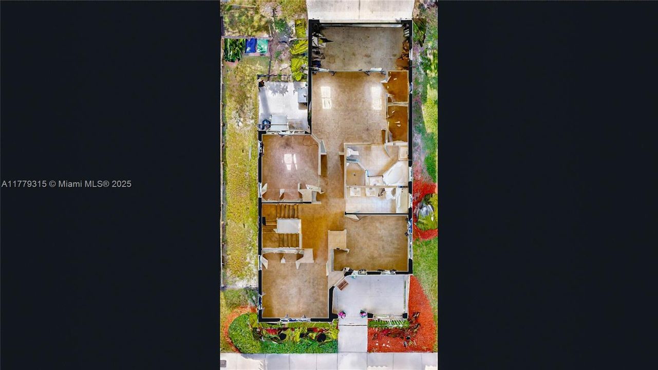 Recently Sold: $499,000 (4 beds, 2 baths, 2264 Square Feet)