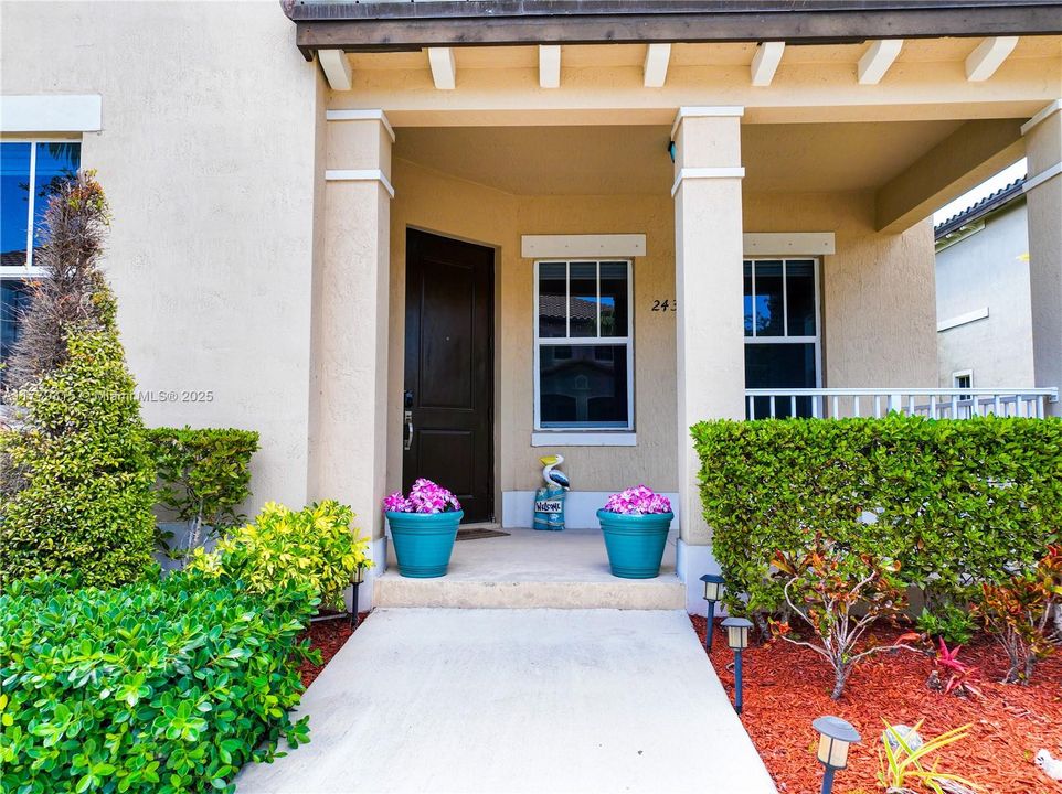 Recently Sold: $499,000 (4 beds, 2 baths, 2264 Square Feet)