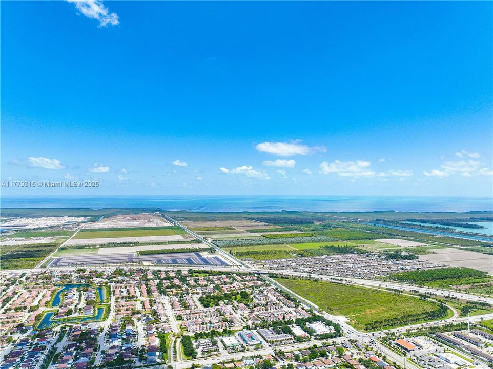 Recently Sold: $499,000 (4 beds, 2 baths, 2264 Square Feet)