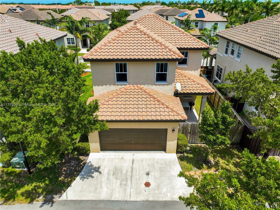 Recently Sold: $499,000 (4 beds, 2 baths, 2264 Square Feet)