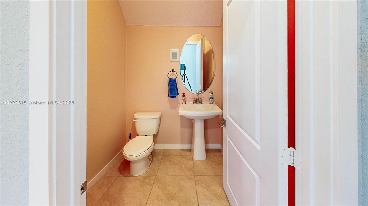 Recently Sold: $499,000 (4 beds, 2 baths, 2264 Square Feet)