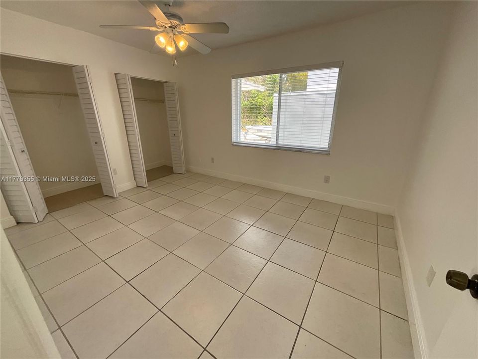 最近租的: $2,500 (2 贝兹, 1 浴室, 840 平方英尺)