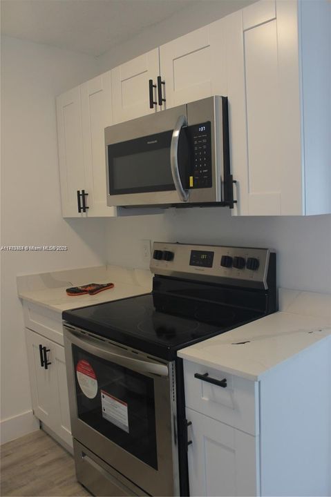 Recently Rented: $2,300 (2 beds, 2 baths, 770 Square Feet)