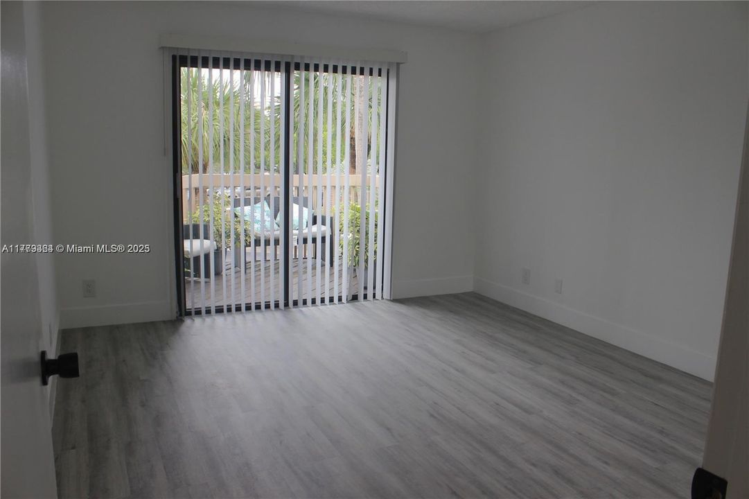 Recently Rented: $2,300 (2 beds, 2 baths, 770 Square Feet)