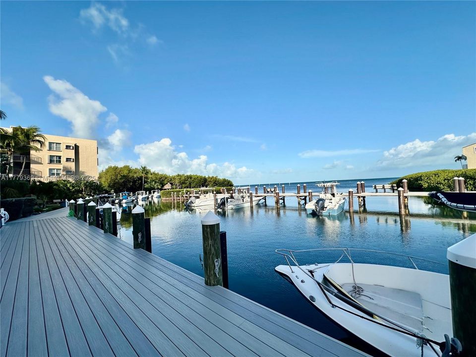 最近售出: $449,000 (2 贝兹, 1 浴室, 794 平方英尺)