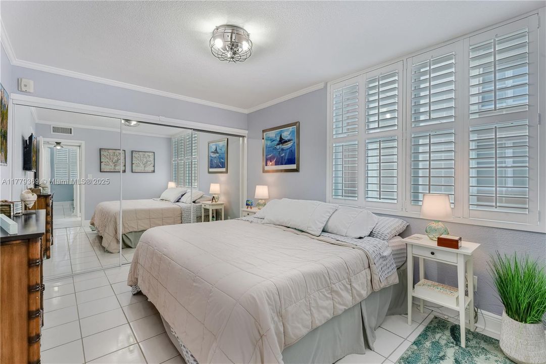 最近售出: $449,000 (2 贝兹, 1 浴室, 794 平方英尺)