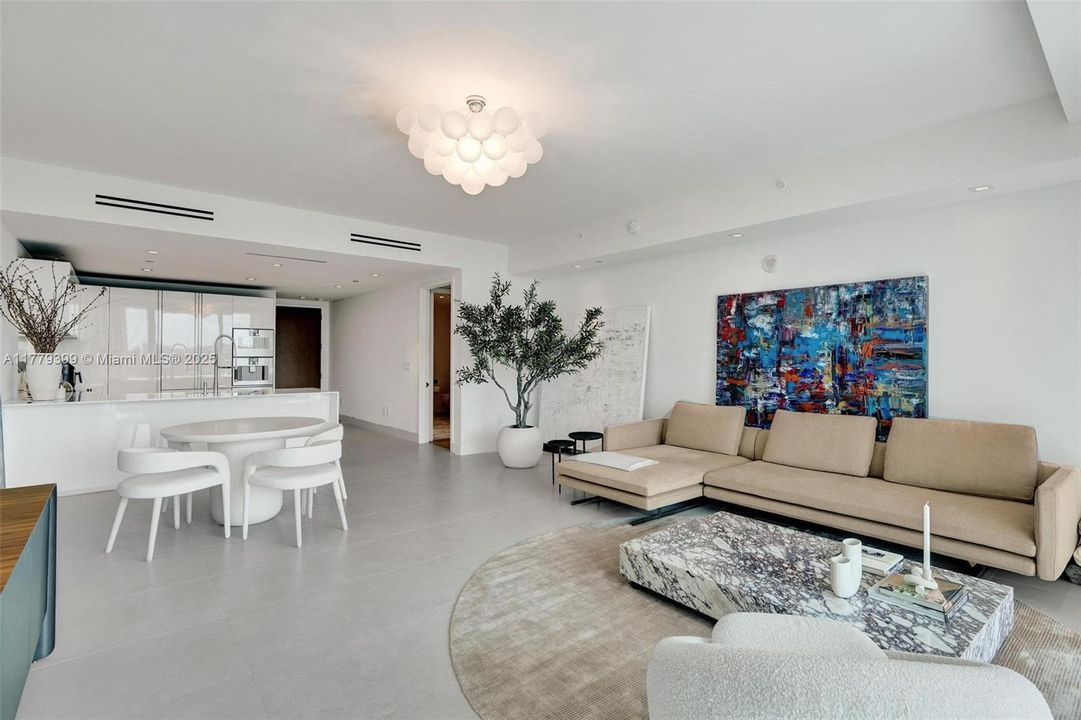 На продажу: $2,775,000 (1 спален, 1 ванн, 1267 Квадратных фут)