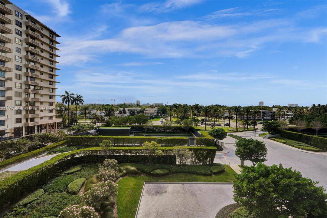 На продажу: $2,775,000 (1 спален, 1 ванн, 1267 Квадратных фут)