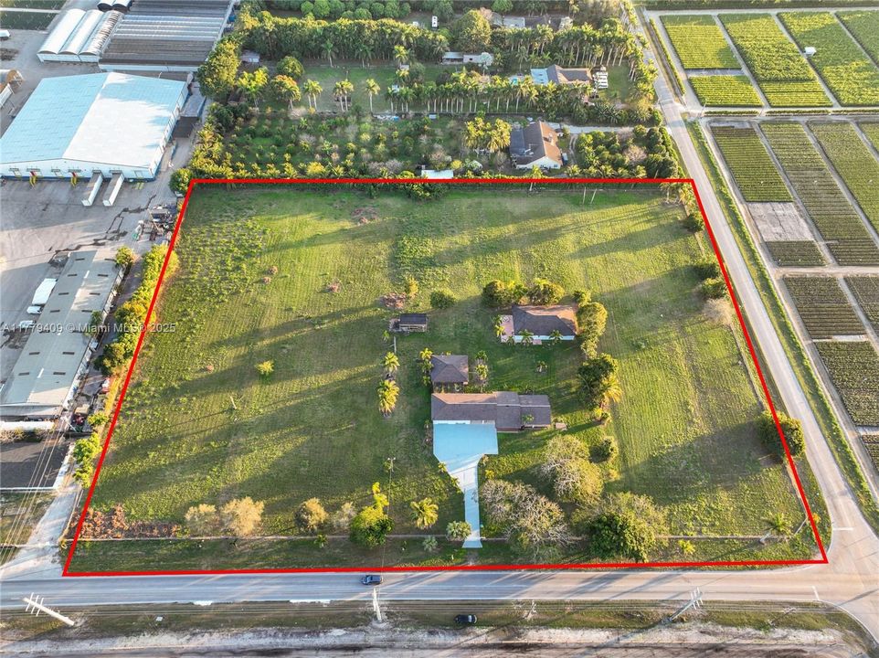 For Rent: $10,500 (4 beds, 3 baths, 2198 Square Feet)