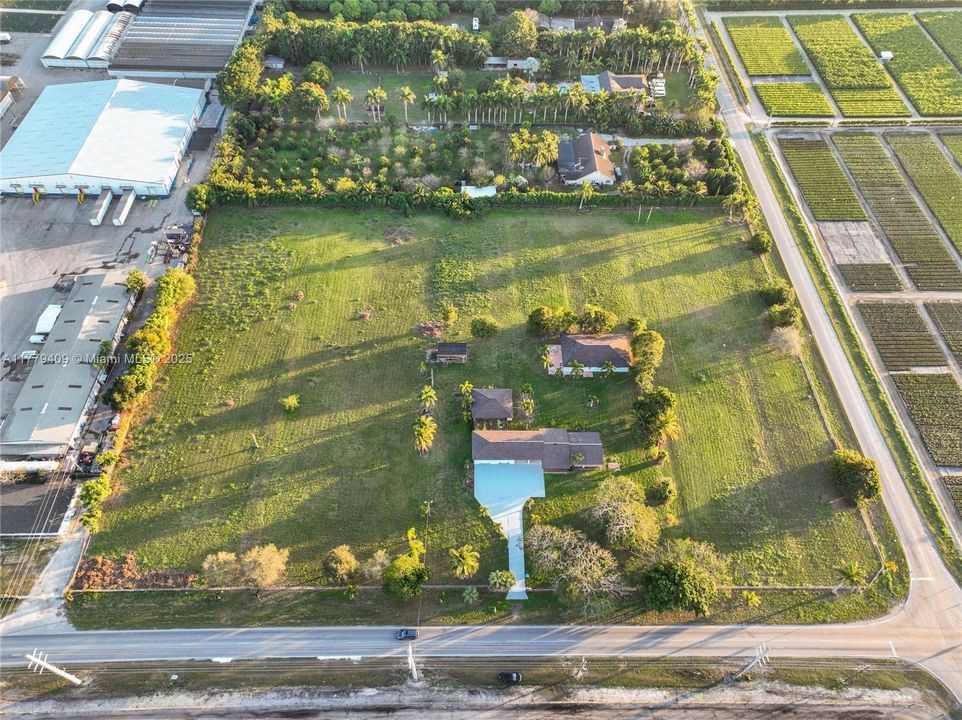 For Rent: $10,500 (4 beds, 3 baths, 2198 Square Feet)