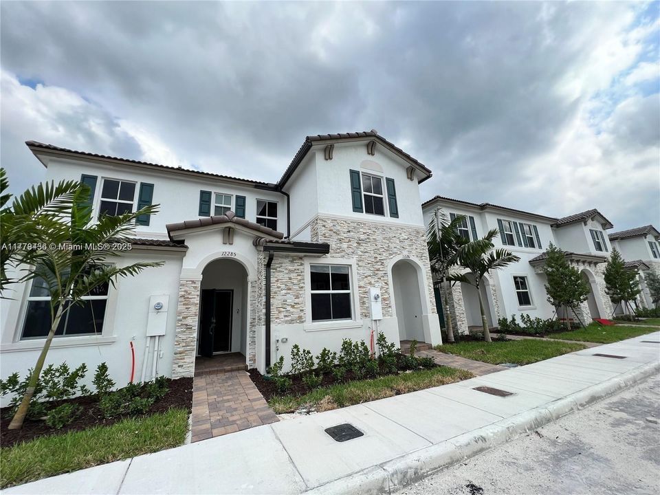 For Sale: $510,000 (3 beds, 3 baths, 0 Square Feet)