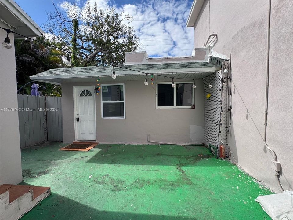 Active With Contract: $1,500,000 (0 beds, 0 baths, 3287 Square Feet)