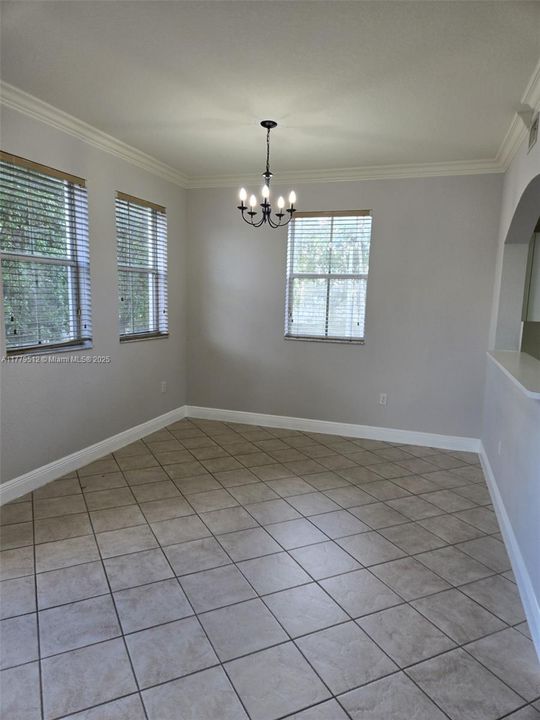 最近租的: $2,900 (3 贝兹, 2 浴室, 1364 平方英尺)