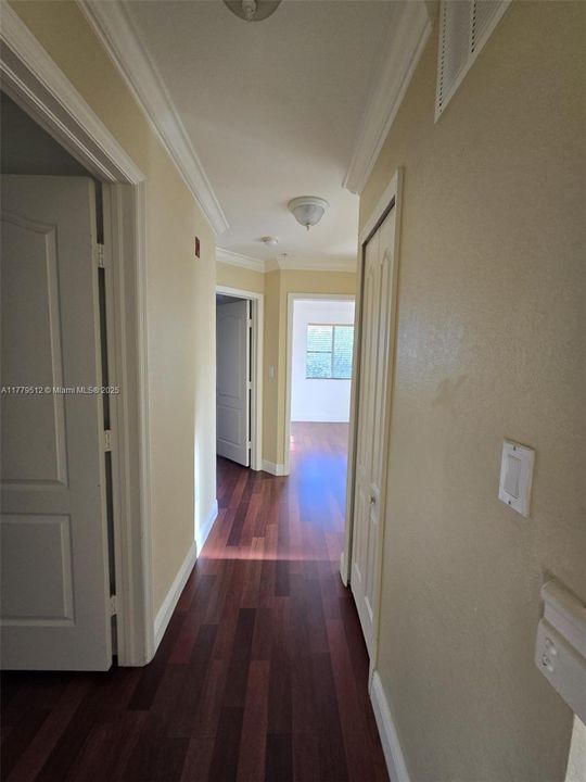 最近租的: $2,900 (3 贝兹, 2 浴室, 1364 平方英尺)