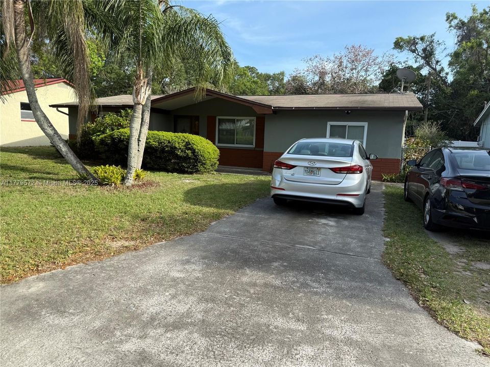 Недавно продано: $355,000 (3 спален, 2 ванн, 1369 Квадратных фут)