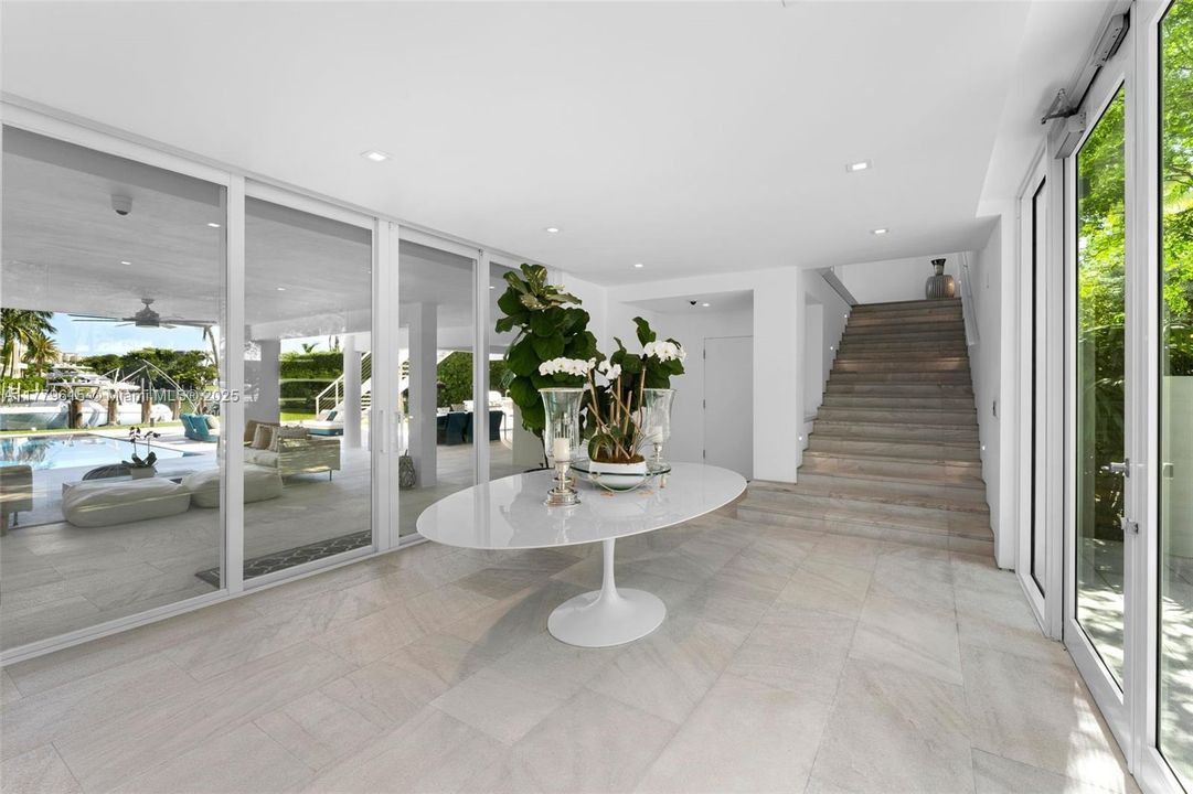 For Sale: $21,780,000 (5 beds, 6 baths, 5940 Square Feet)