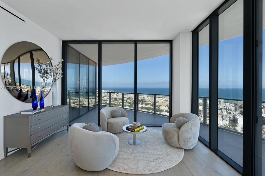 Recently Sold: $7,500,000 (4 beds, 4 baths, 3186 Square Feet)