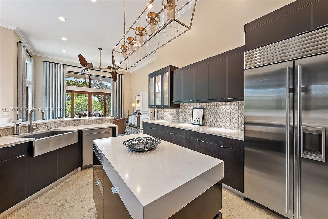 For Sale: $4,200,000 (5 beds, 3 baths, 4032 Square Feet)