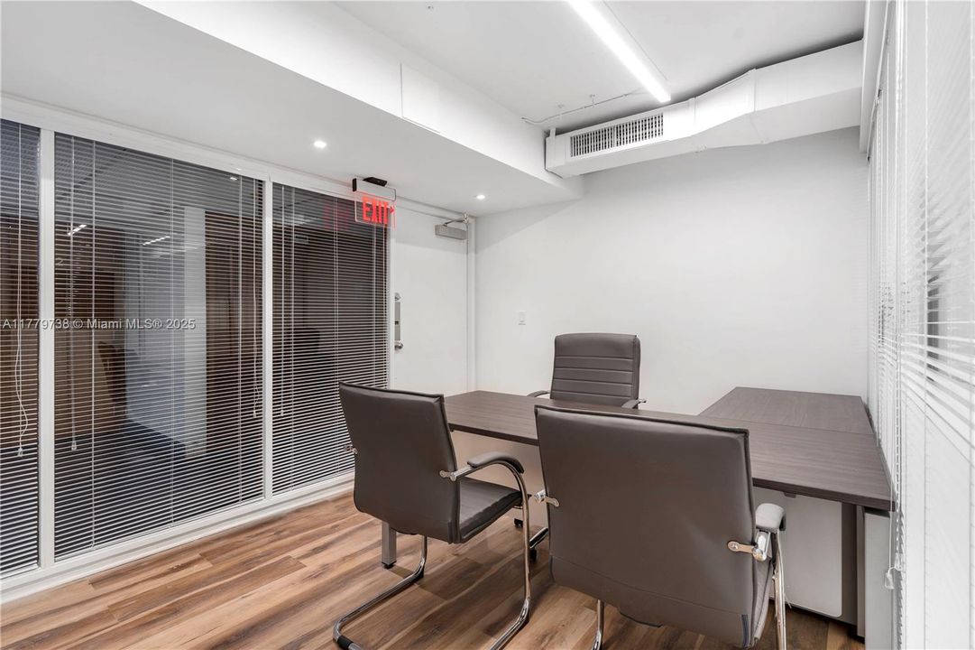 待售: $325,000 (0 贝兹, 0 浴室, 0 平方英尺)