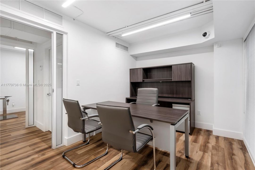 待售: $325,000 (0 贝兹, 0 浴室, 0 平方英尺)