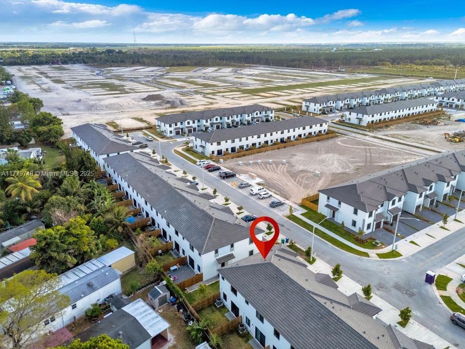 Vendido Recientemente: $430,000 (4 camas, 3 baños, 1760 Pies cuadrados)