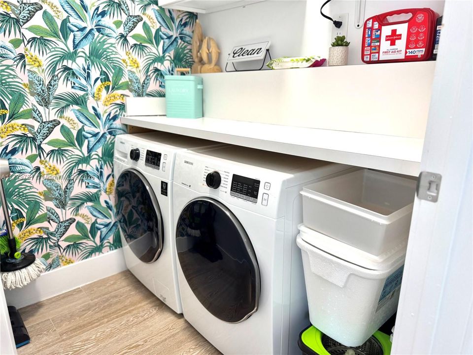 最近租的: $5,000 (3 贝兹, 2 浴室, 1504 平方英尺)