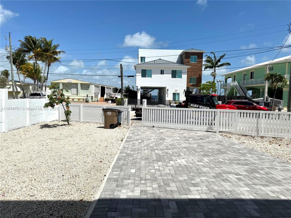 最近租的: $5,000 (3 贝兹, 2 浴室, 1504 平方英尺)