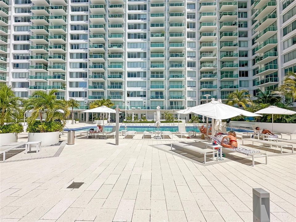 Recently Sold: $349,000 (0 beds, 1 baths, 543 Square Feet)