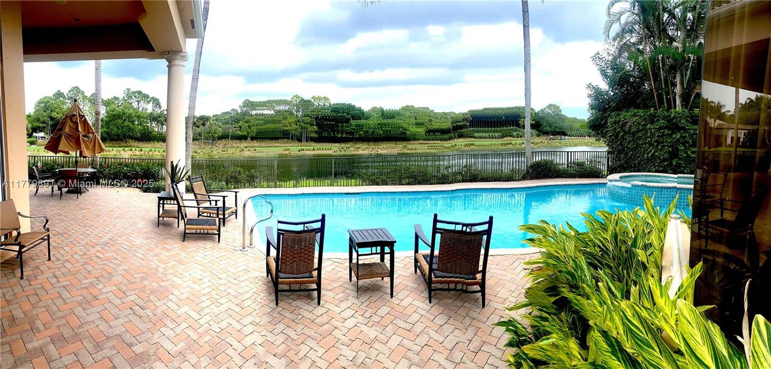 En Venta: $3,335,000 (3 camas, 3 baños, 3819 Pies cuadrados)