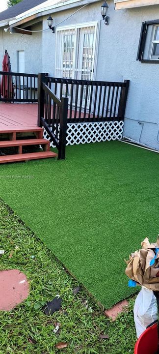 合同活跃: $395,000 (2 贝兹, 1 浴室, 960 平方英尺)