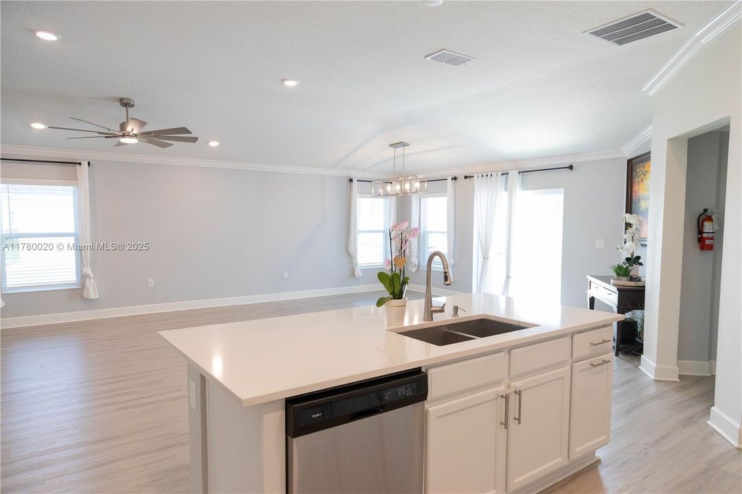 Recently Sold: $369,900 (4 beds, 2 baths, 0 Square Feet)