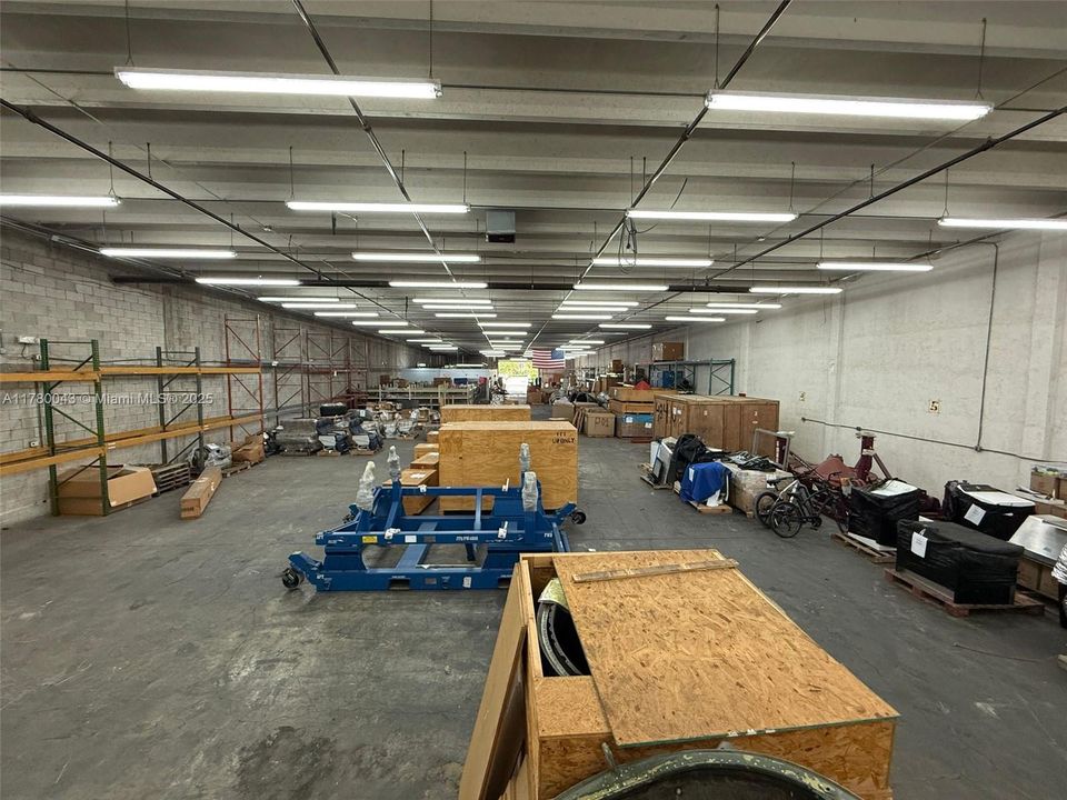 出租: $37,500 (0 贝兹, 0 浴室, 0 平方英尺)