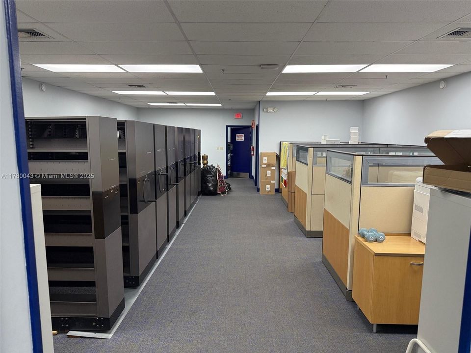 出租: $37,500 (0 贝兹, 0 浴室, 0 平方英尺)