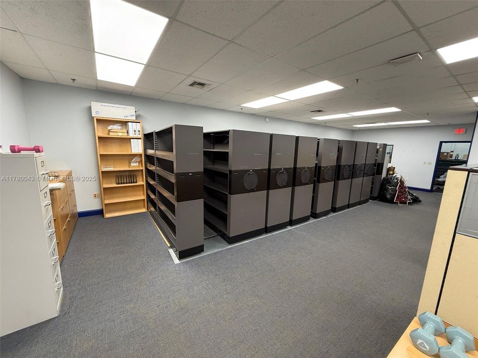 出租: $37,500 (0 贝兹, 0 浴室, 0 平方英尺)