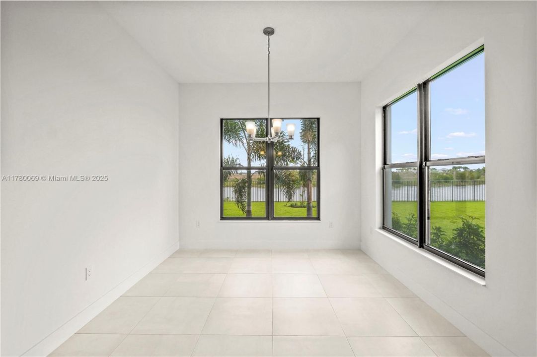 Recientemente alquilado: $6,900 (5 camas, 7 baños, 4267 Pies cuadrados)