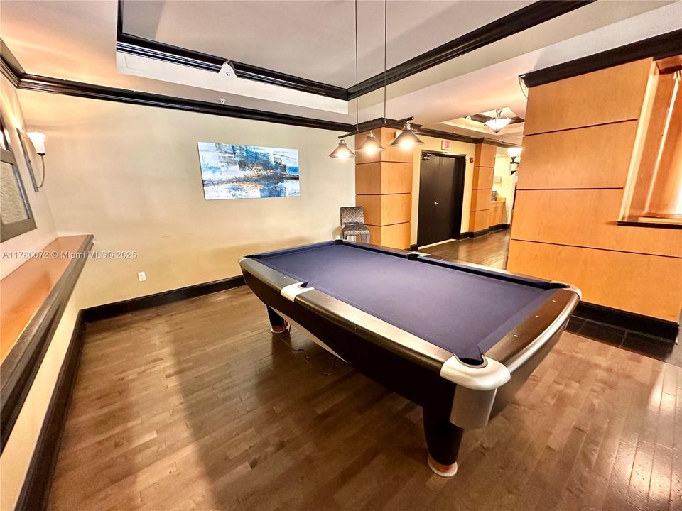 Vendido Recientemente: $315,000 (1 camas, 1 baños, 836 Pies cuadrados)