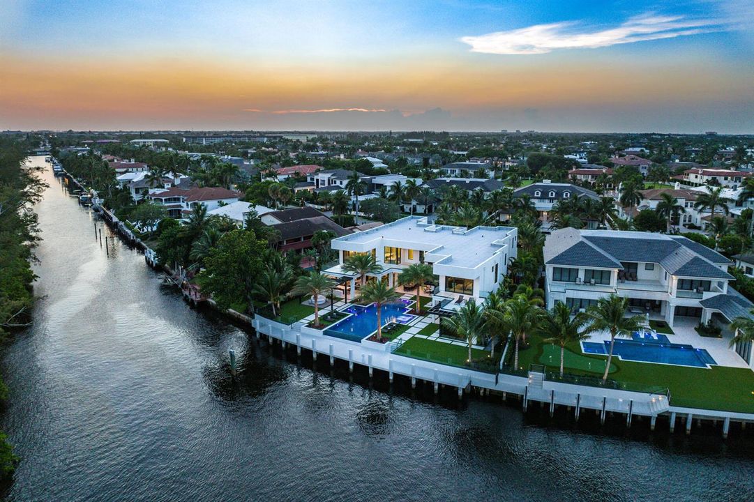 372_Alexander_Palm_Road_Dusk_17