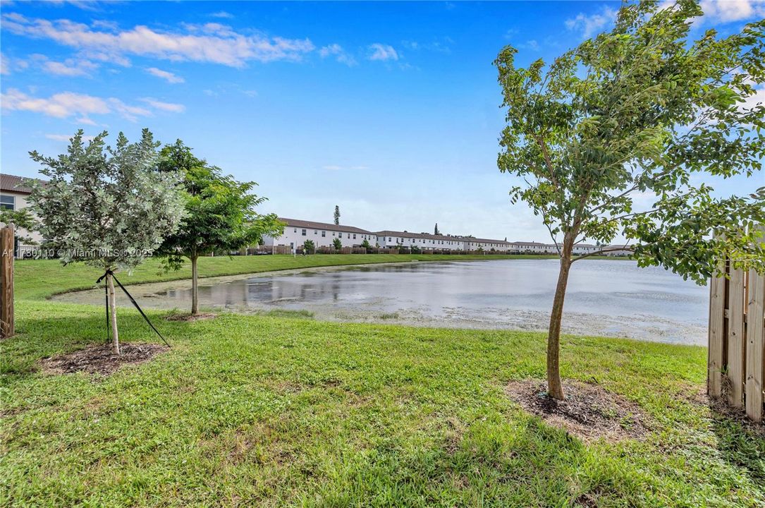 Recently Rented: $4,300 (5 beds, 3 baths, 2233 Square Feet)