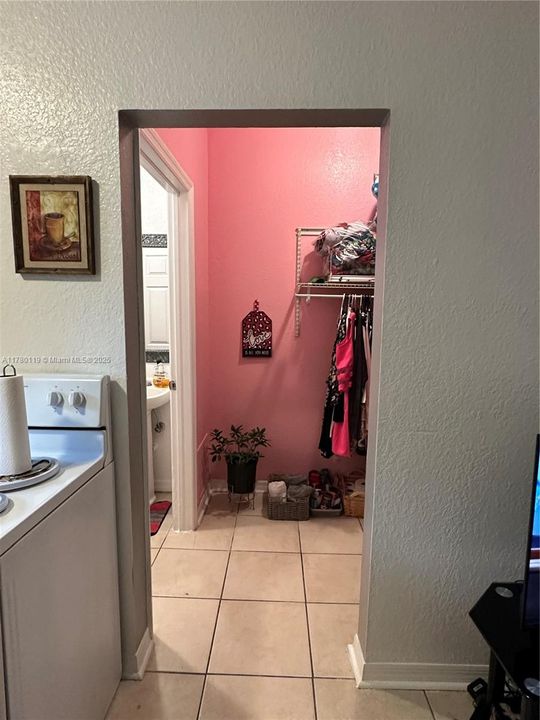 Vendido Recientemente: $129,999 (1 camas, 1 baños, 465 Pies cuadrados)