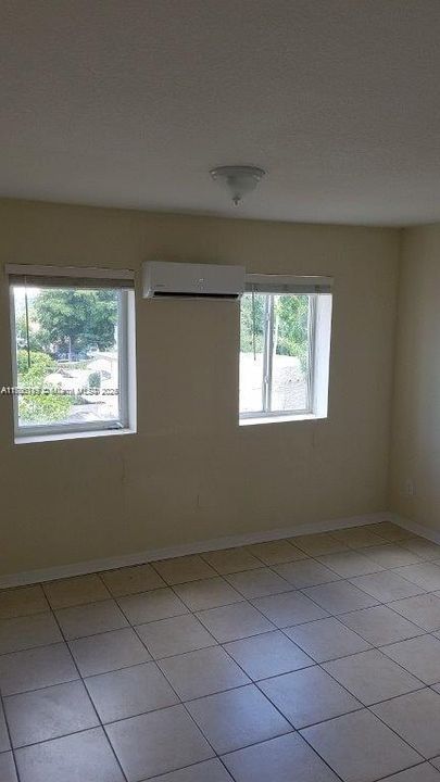 Vendido Recientemente: $129,999 (1 camas, 1 baños, 465 Pies cuadrados)